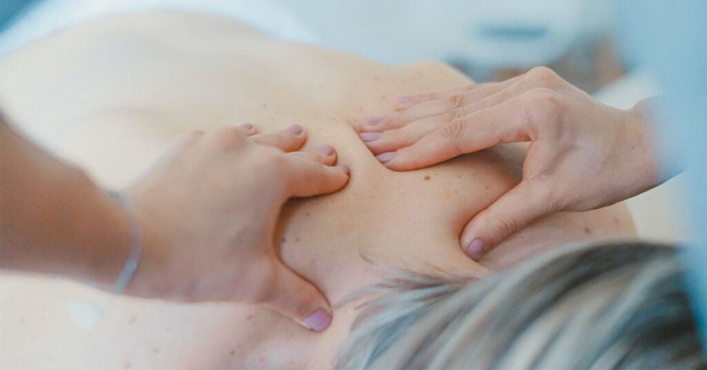the benefits of deep tissue massage